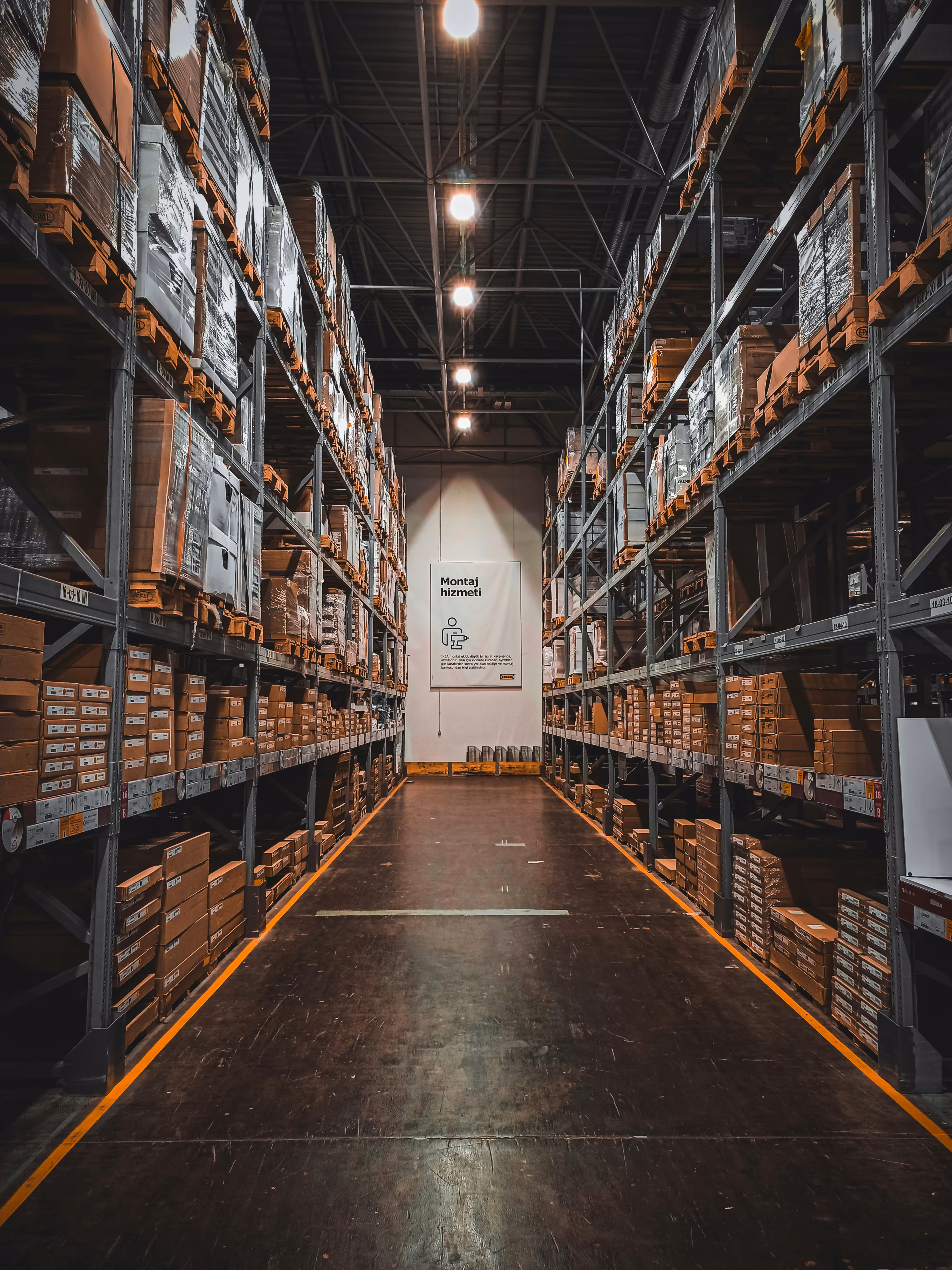 Warehouse & Distribution